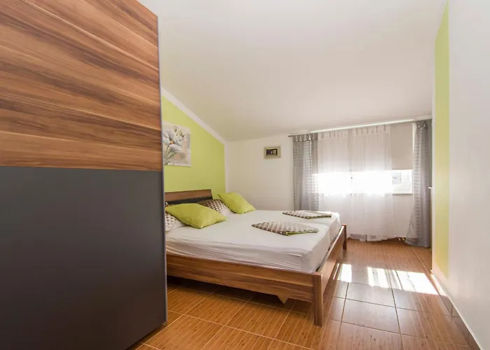 Appartamento Milenko Vodice